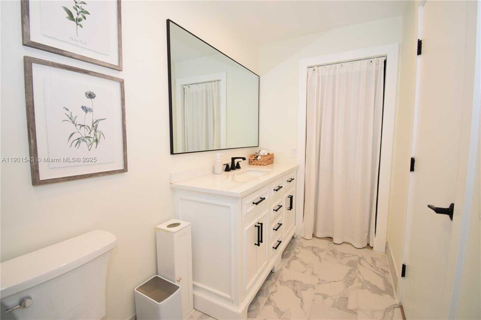 Small Image of 794 SAN REMO DR, Weston Number 26