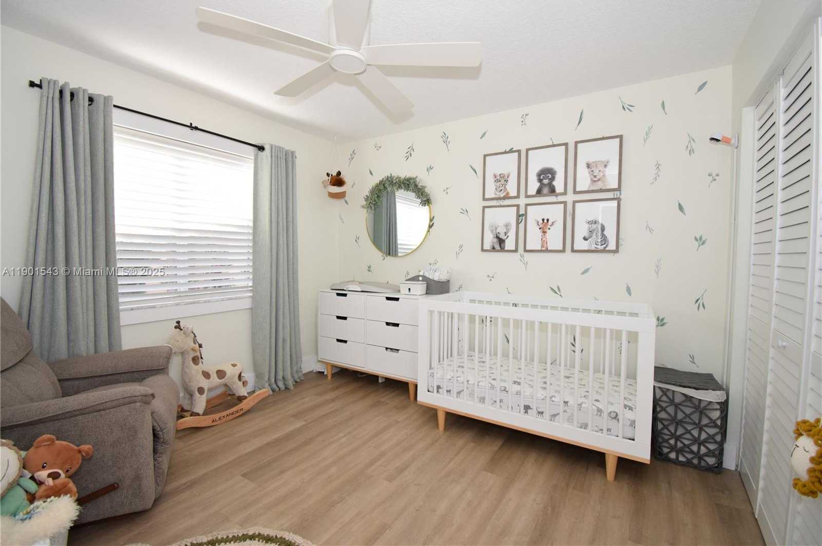 Small Image of 794 SAN REMO DR, Weston Number 35