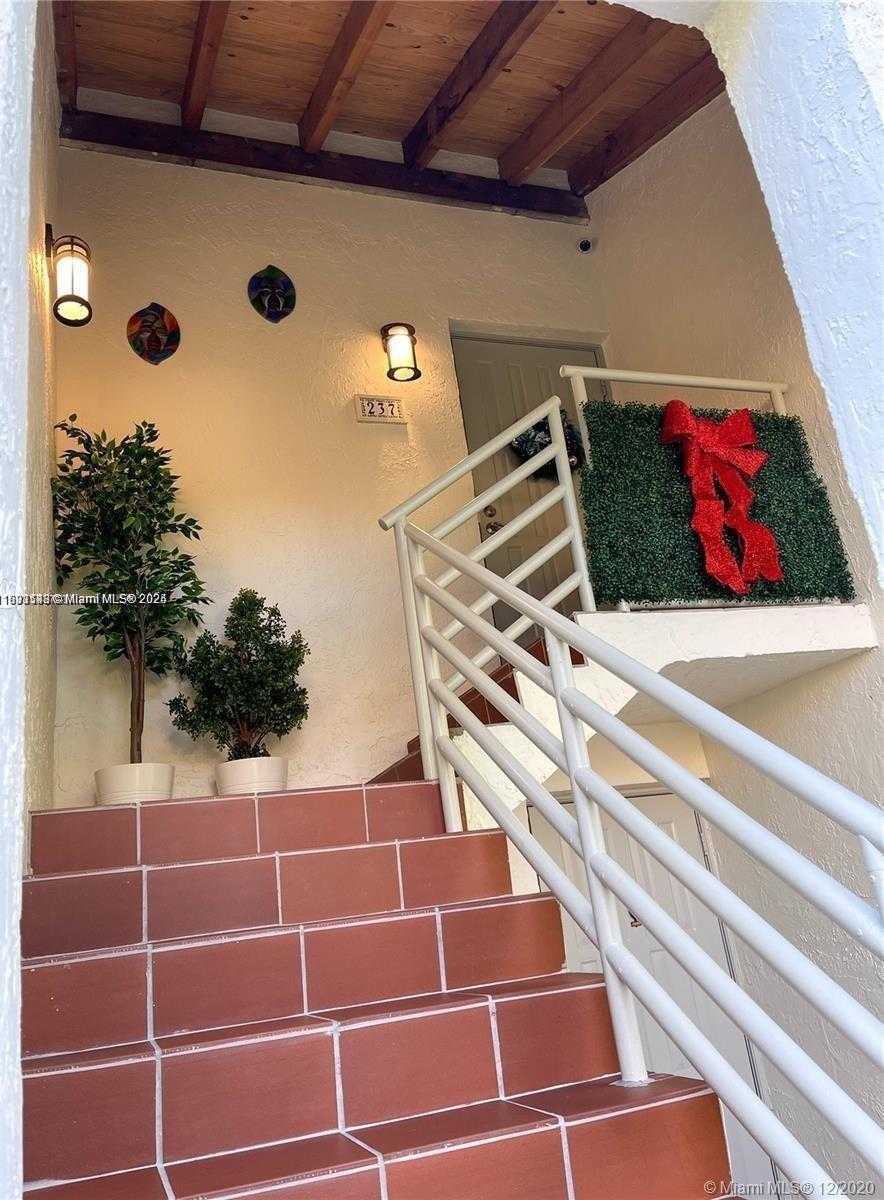 Small Image of 3578 MAGELLAN CIR #237-3, Aventura Number 8