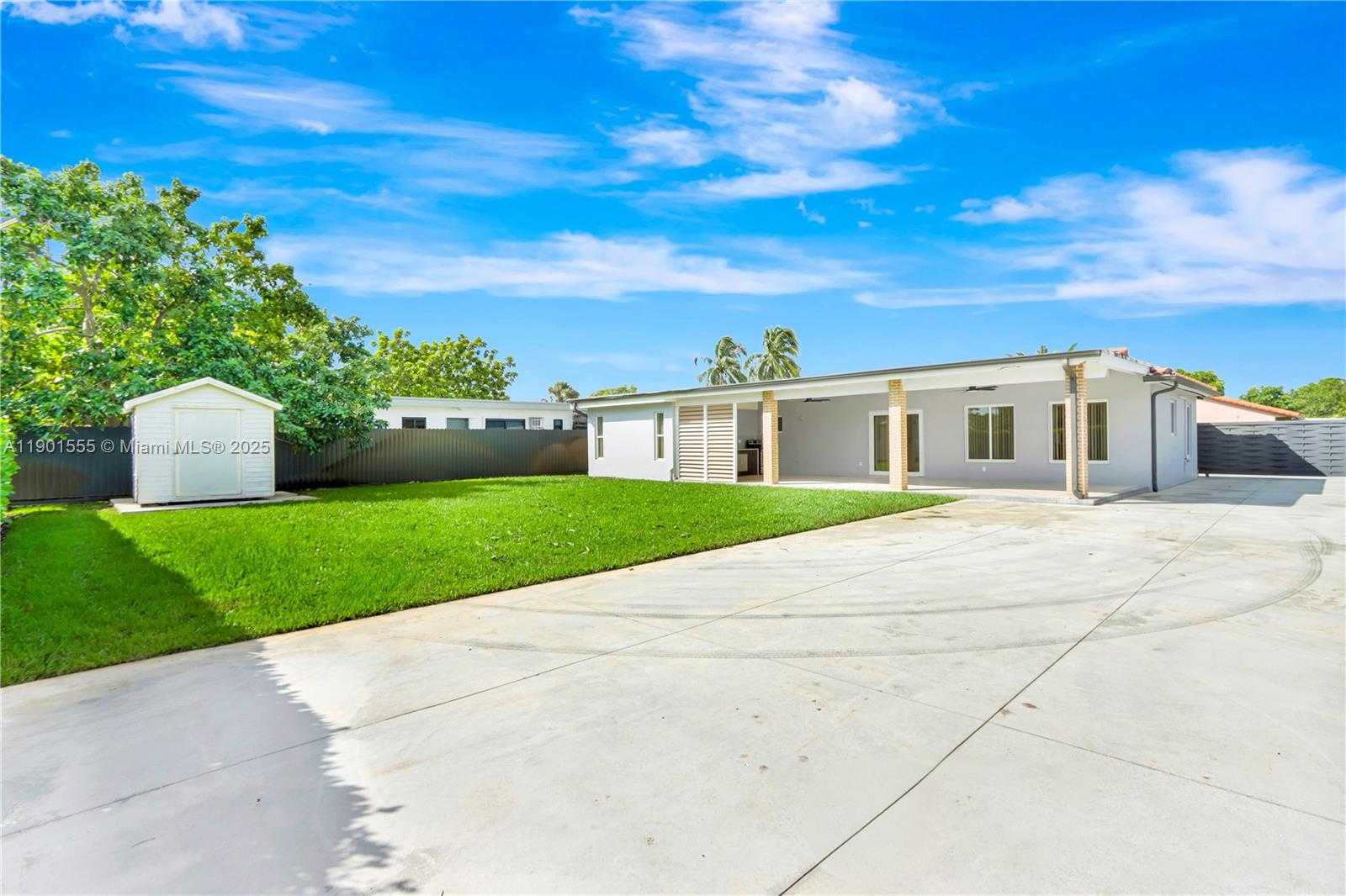 Small Image of 4931 SOUTH WEST 132ND AVE #4931, Miami Number 5