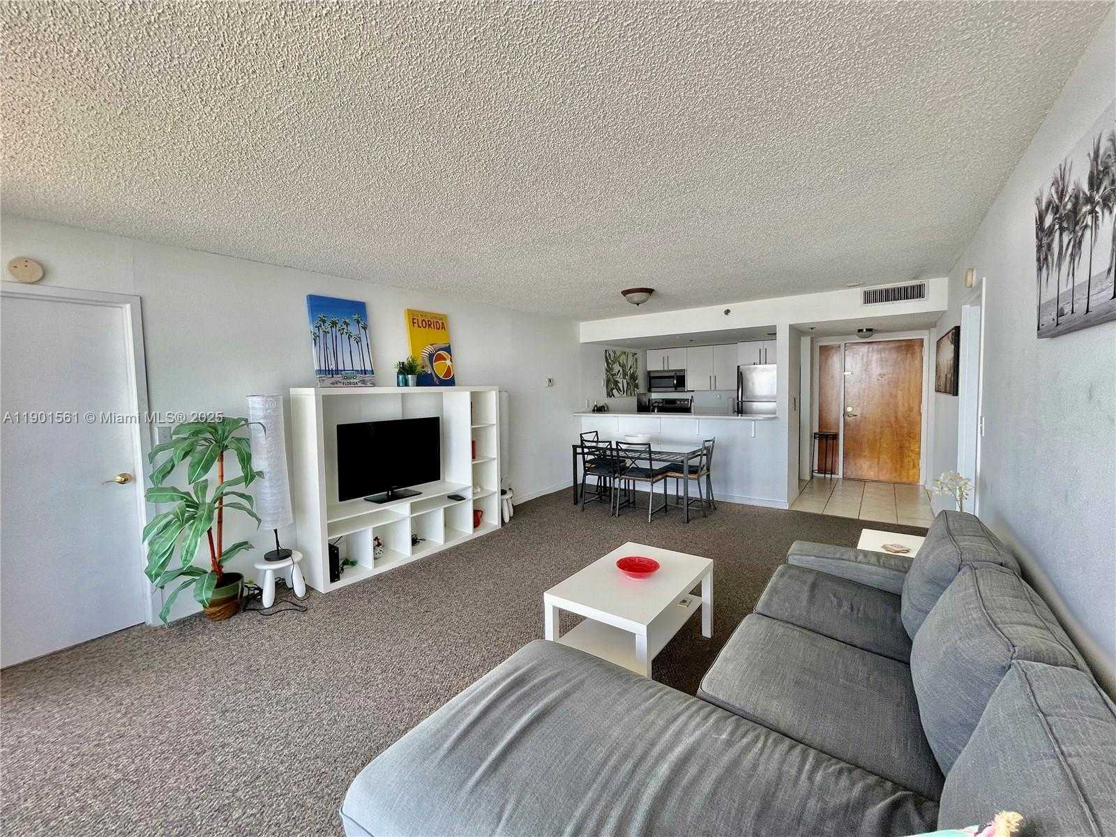 Small Image of 7601 EAST TREASURE DR #1906, North Bay Village Number 11