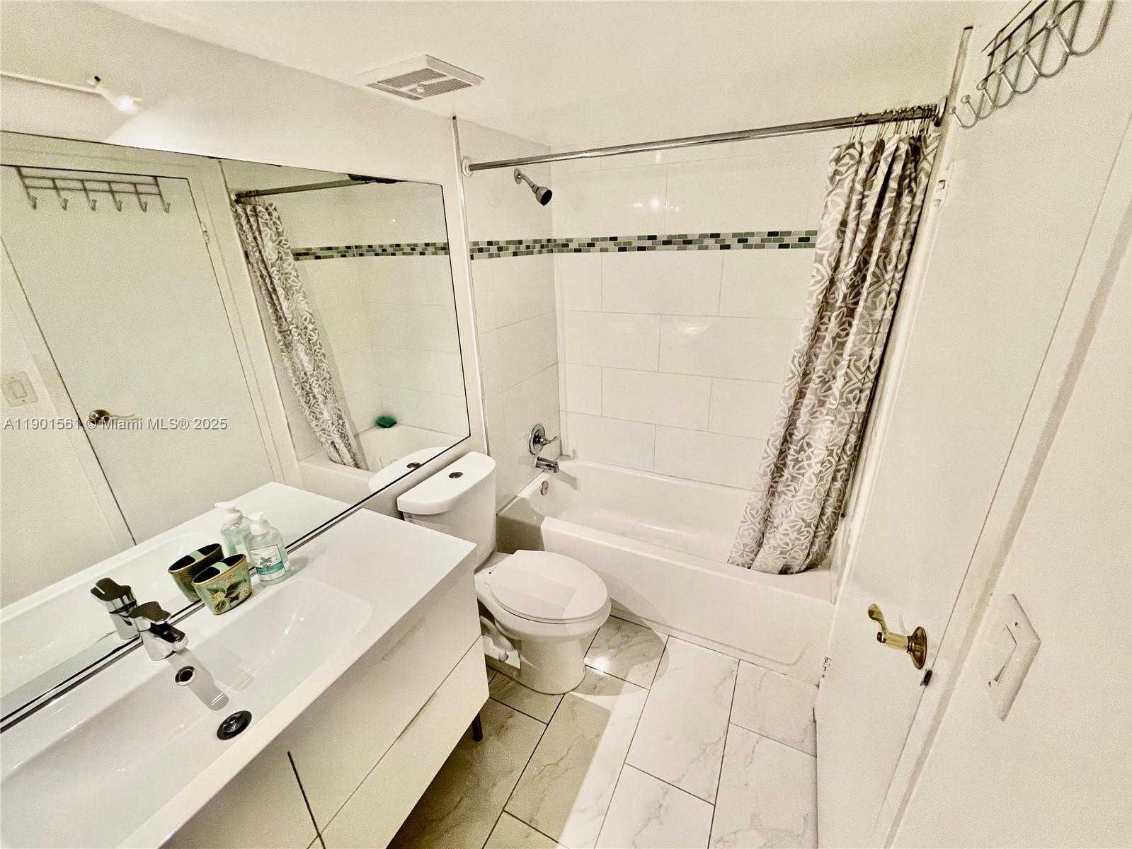 Small Image of 7601 EAST TREASURE DR #1906, North Bay Village Number 22