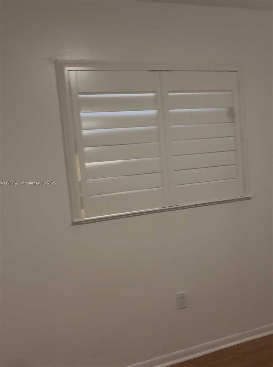 Small Image of 6562 WEST 22ND CT #6562, Hialeah Number 11