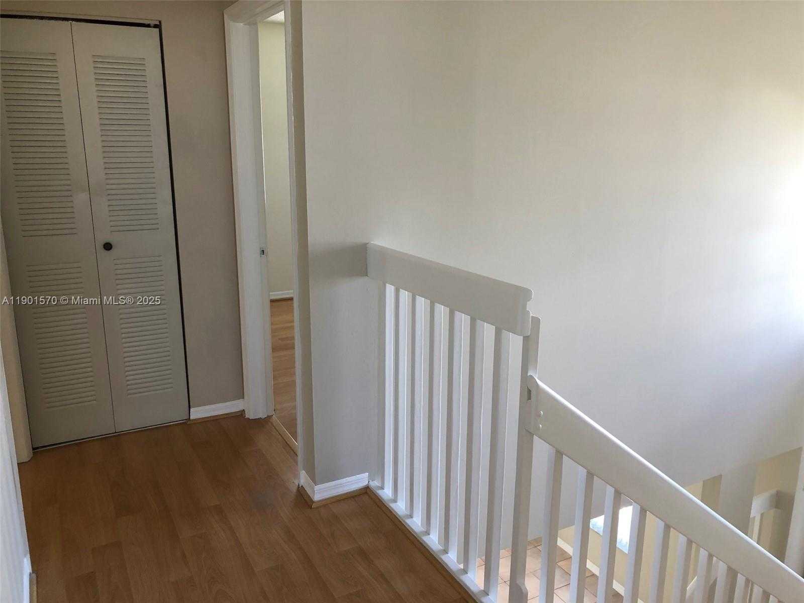 Small Image of 11274 SOUTH WEST 64 LN, Miami Number 19