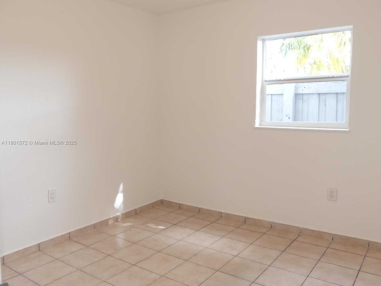 Small Image of 3429 NORTH WEST 5TH ST #3429, Miami Number 11