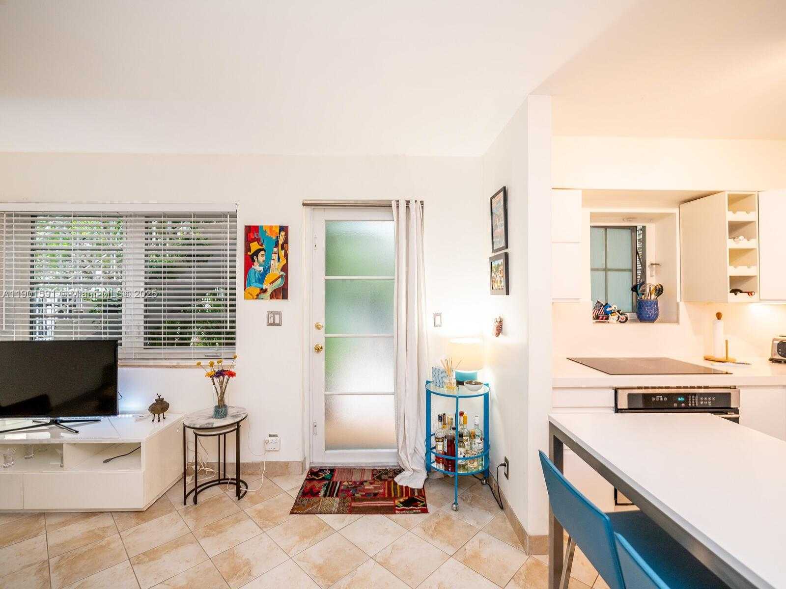 Small Image of 1127 MERIDIAN AVE #7-1127, Miami Beach Number 11