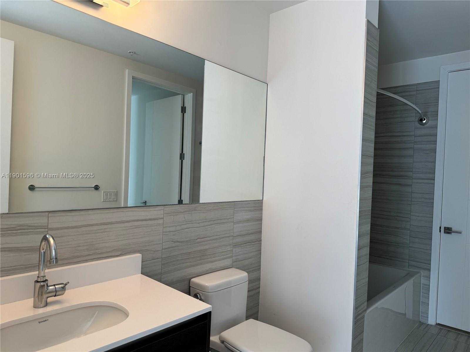 Small Image of 301 ALTARA AVE #425, Coral Gables Number 15