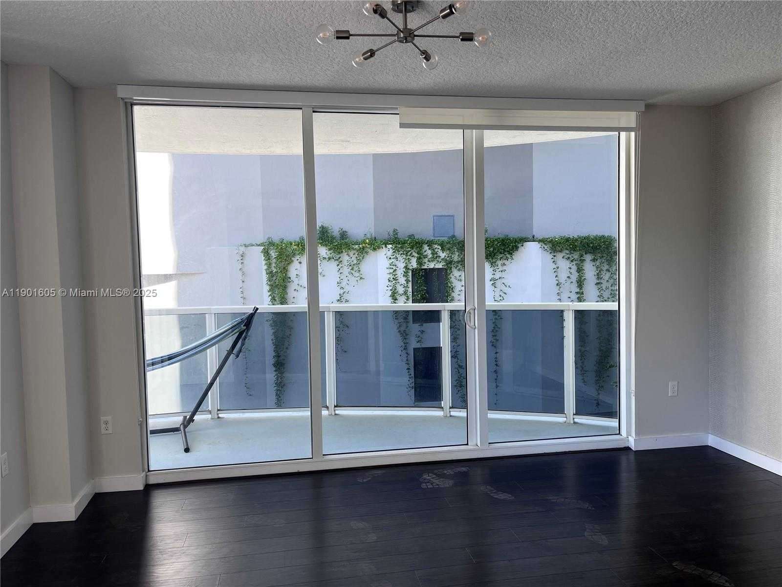Small Image of 601 NORTH EAST 23RD ST #606, Miami Number 21