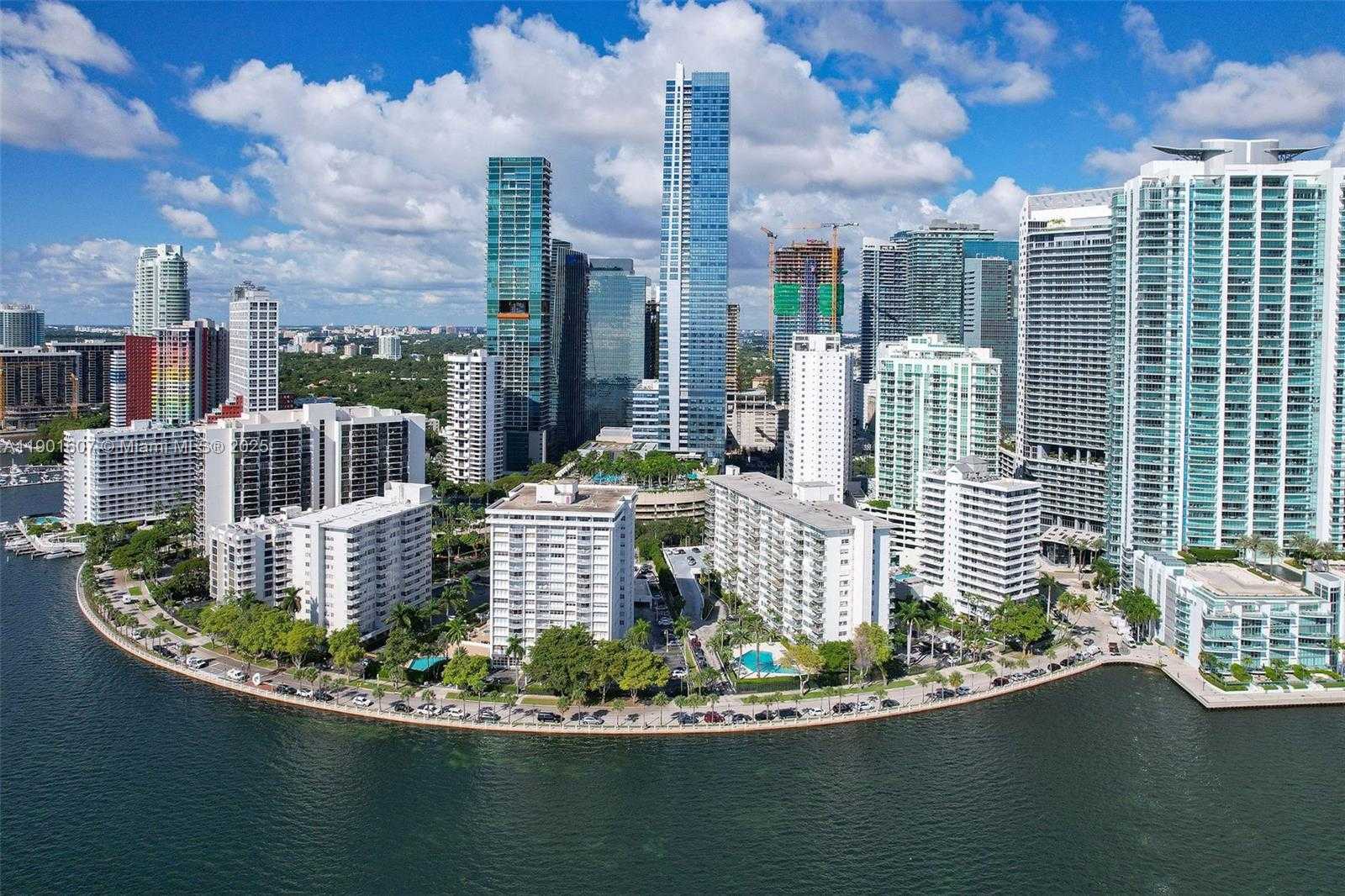 Small Image of 1408 BRICKELL BAY DR #1106, Miami Number 2