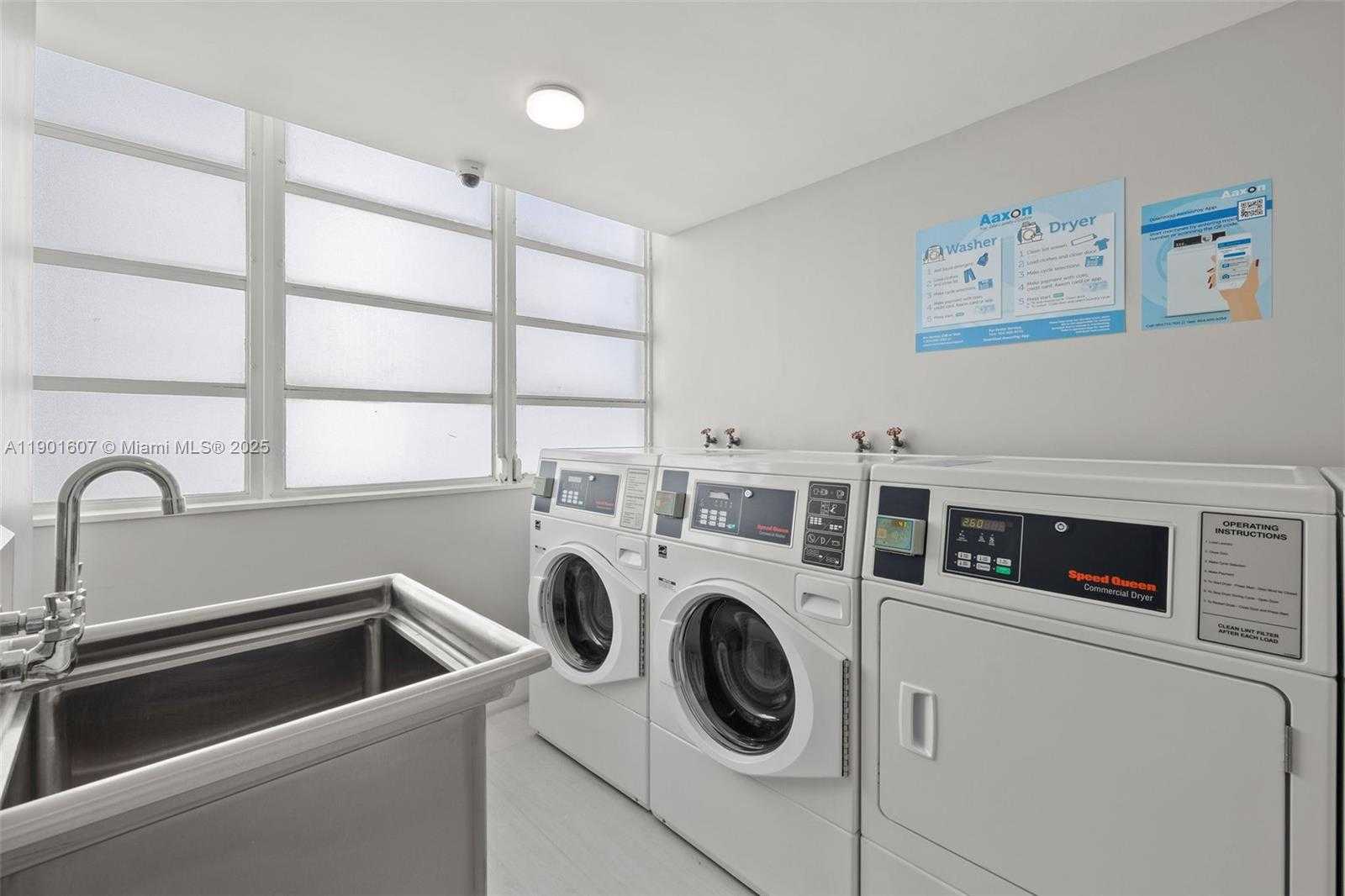 Small Image of 1408 BRICKELL BAY DR #1106, Miami Number 24