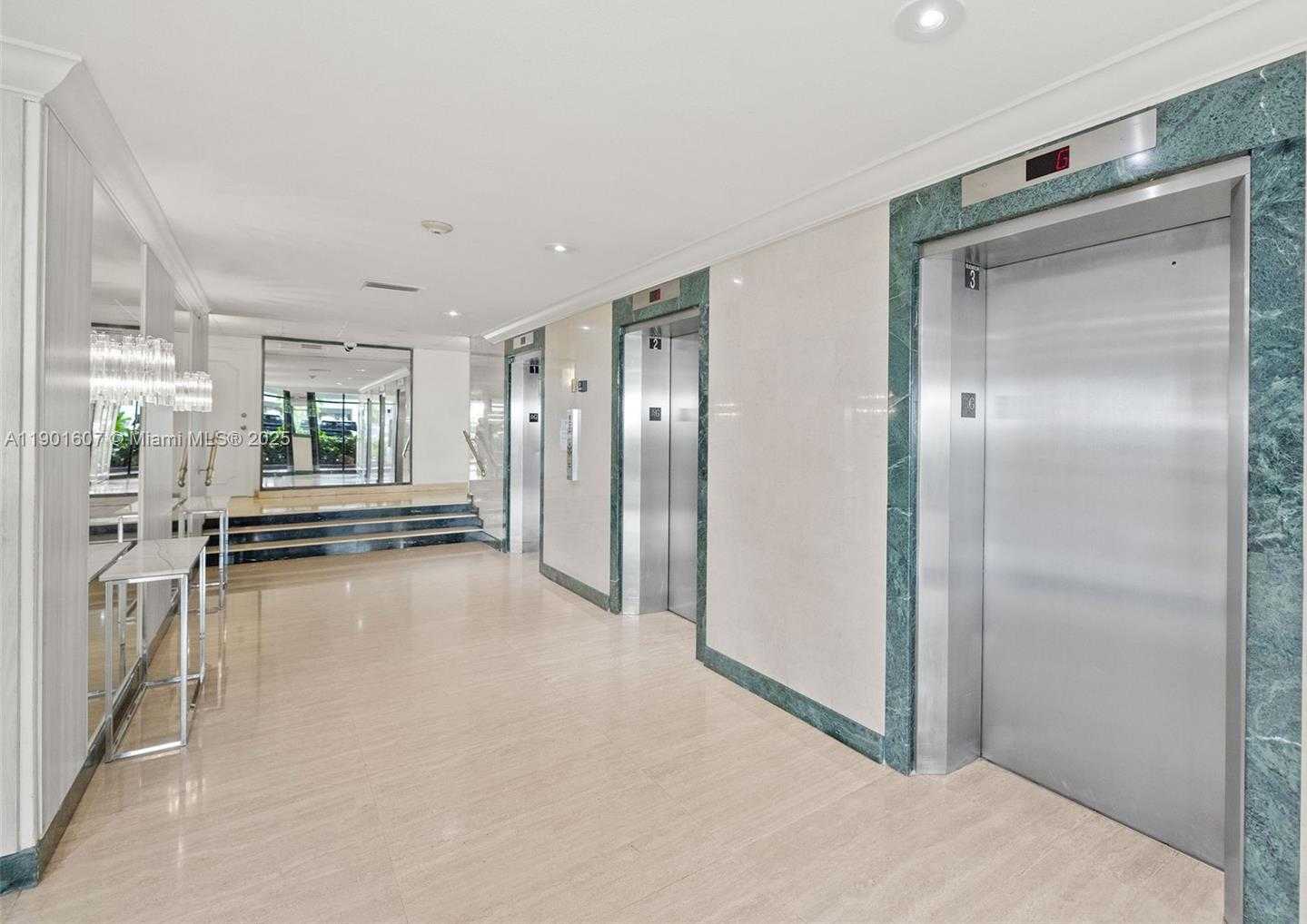 Small Image of 1408 BRICKELL BAY DR #1106, Miami Number 31