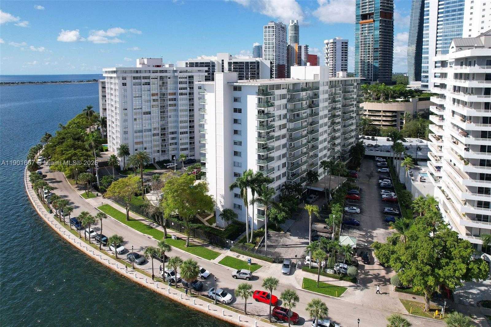 Small Image of 1408 BRICKELL BAY DR #1106, Miami Number 38