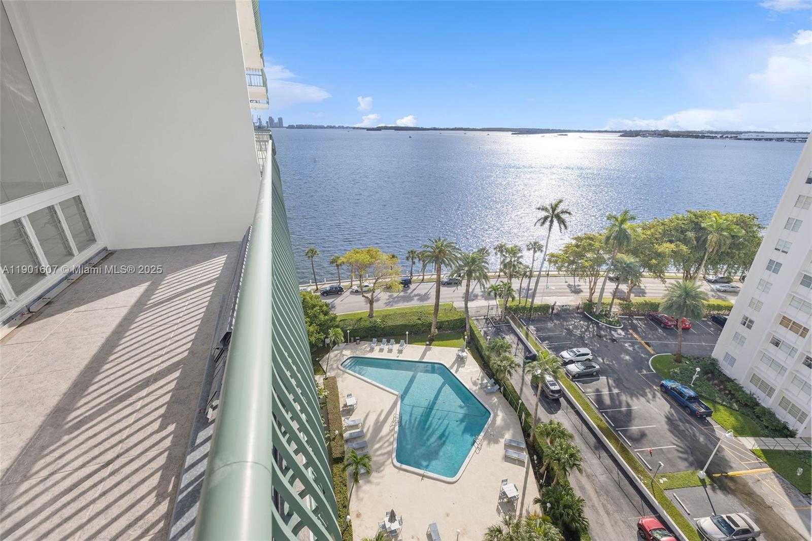 Small Image of 1408 BRICKELL BAY DR #1106, Miami Number 7