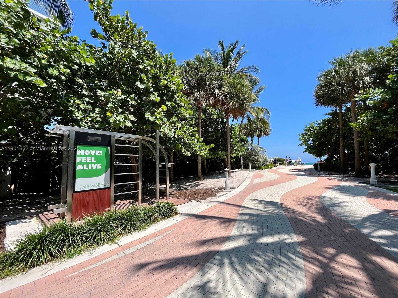 Small Image of 2899 COLLINS AVE #1414, Miami Beach Number 11