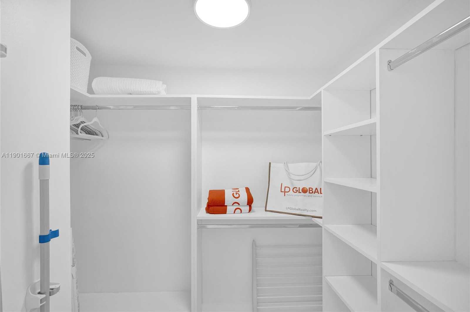 Small Image of 2501 SOUTH OCEAN DR #1024 (available Novemb 7), Hollywood Number 18