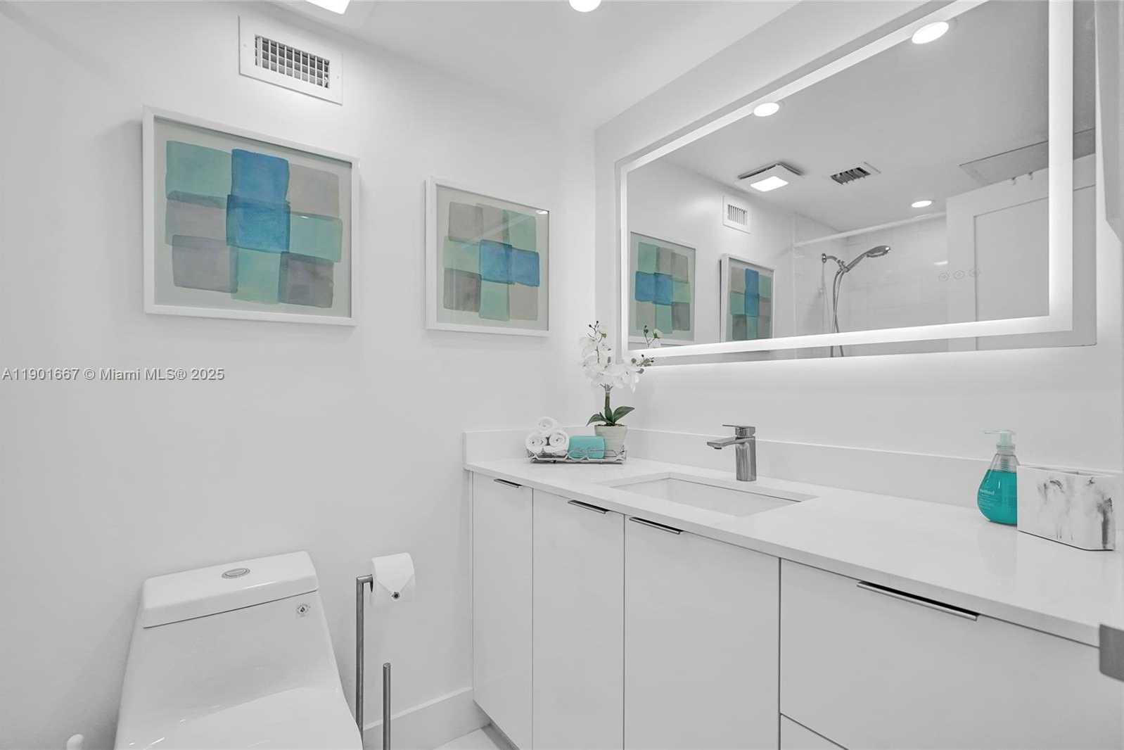 Small Image of 2501 SOUTH OCEAN DR #1024 (available Novemb 7), Hollywood Number 21