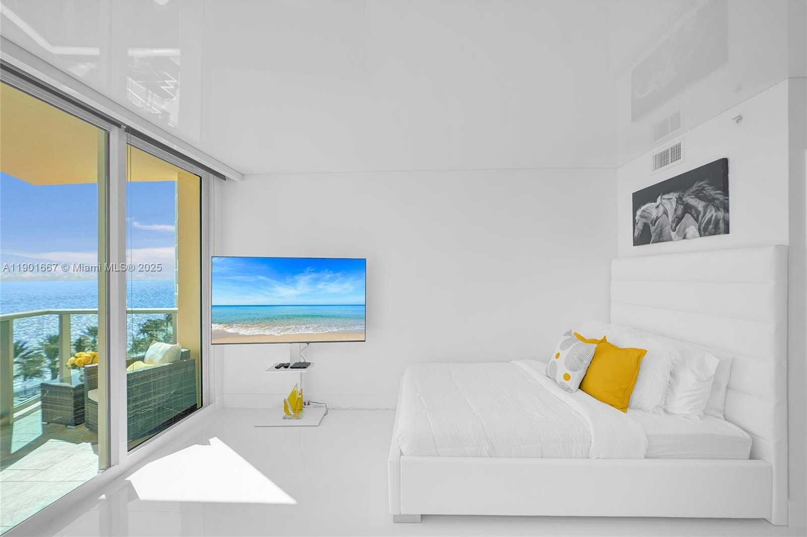 Small Image of 2501 SOUTH OCEAN DR #1024 (available Novemb 7), Hollywood Number 6