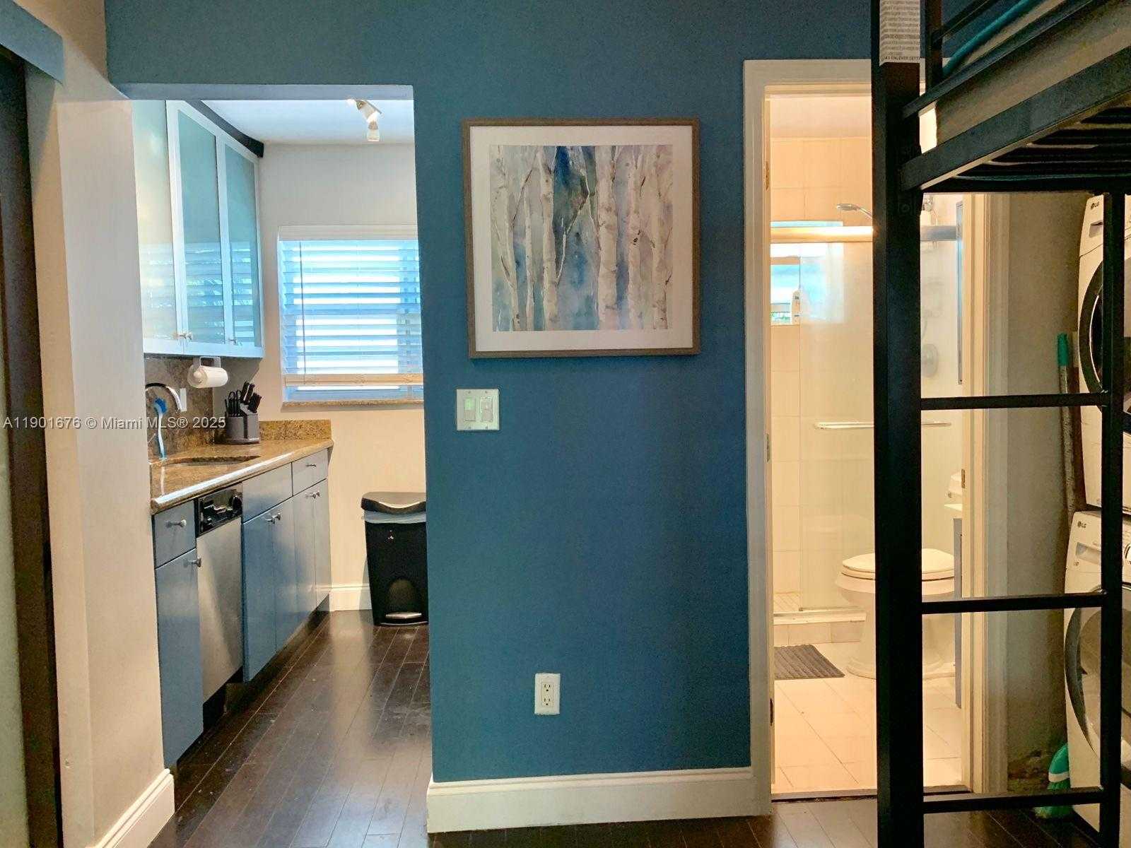 Small Image of 825 EUCLID AVE #12-A, Miami Beach Number 11