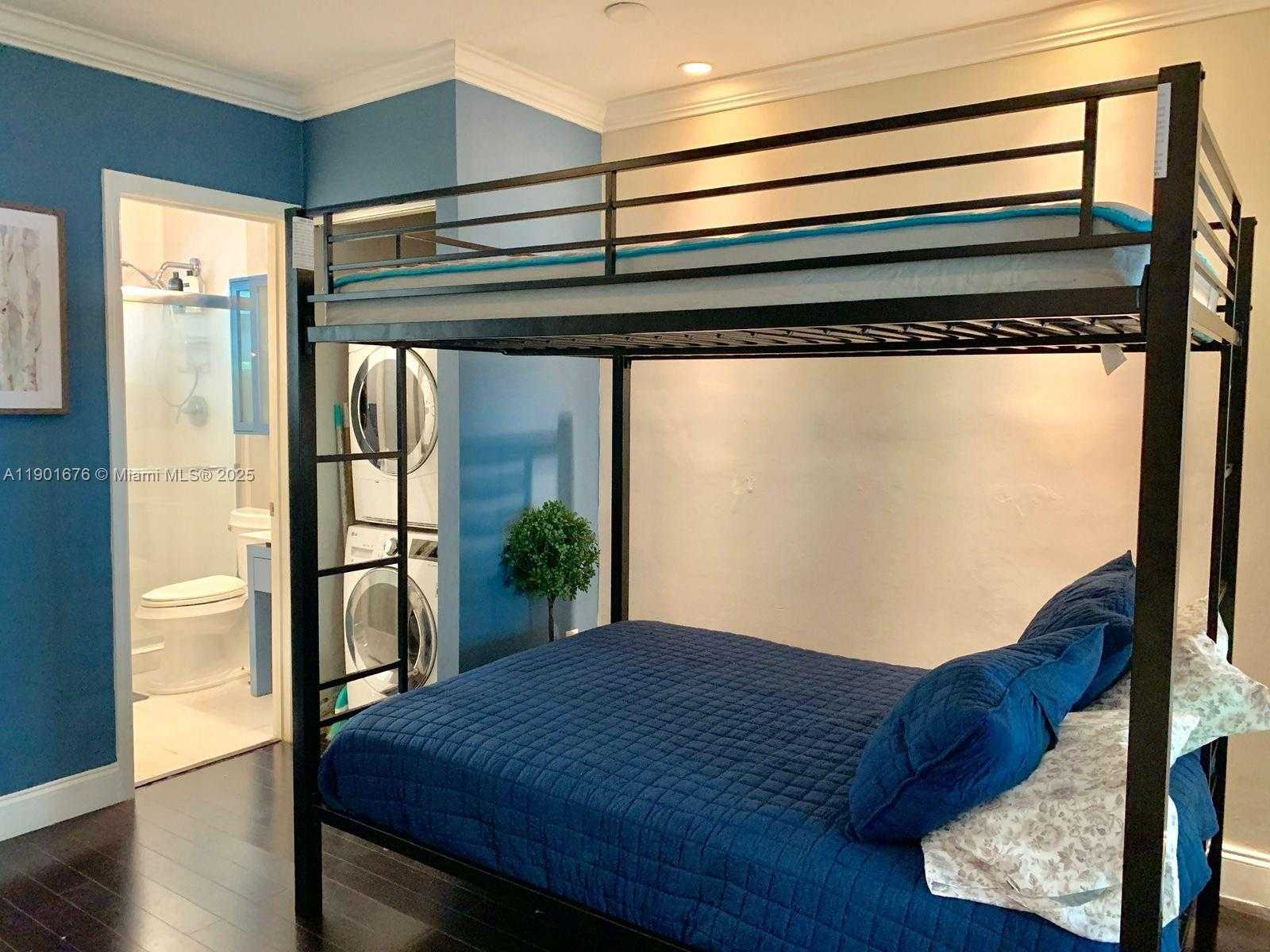 Small Image of 825 EUCLID AVE #12-A, Miami Beach Number 8