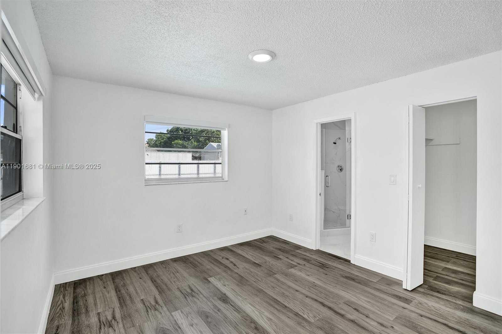 Small Image of 5750 NORTH WEST 111TH ST, Hialeah Number 49