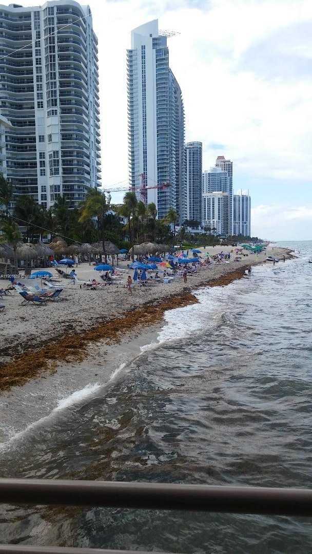 Small Image of 16919 NORTH BAY RD #909, Sunny Isles Beach Number 2