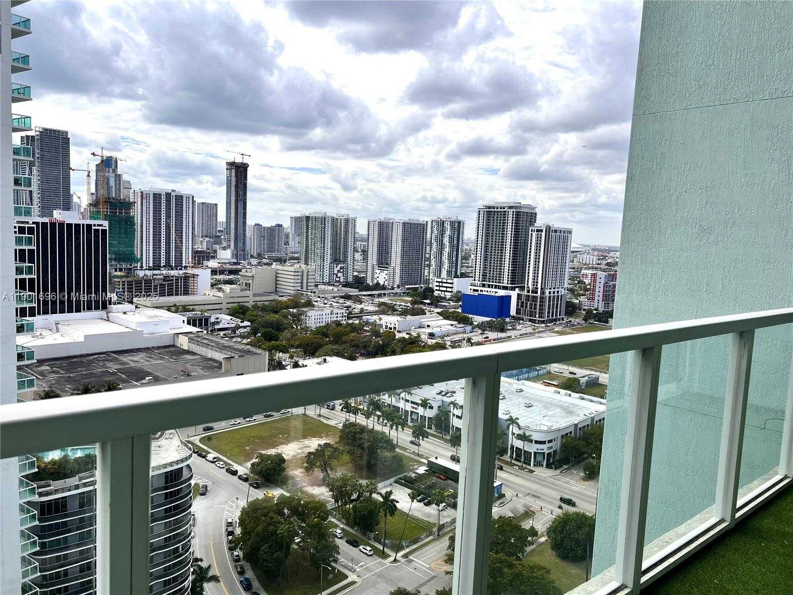 Small Image of 1900 NORTH BAYSHORE DR #2909, Miami Number 11