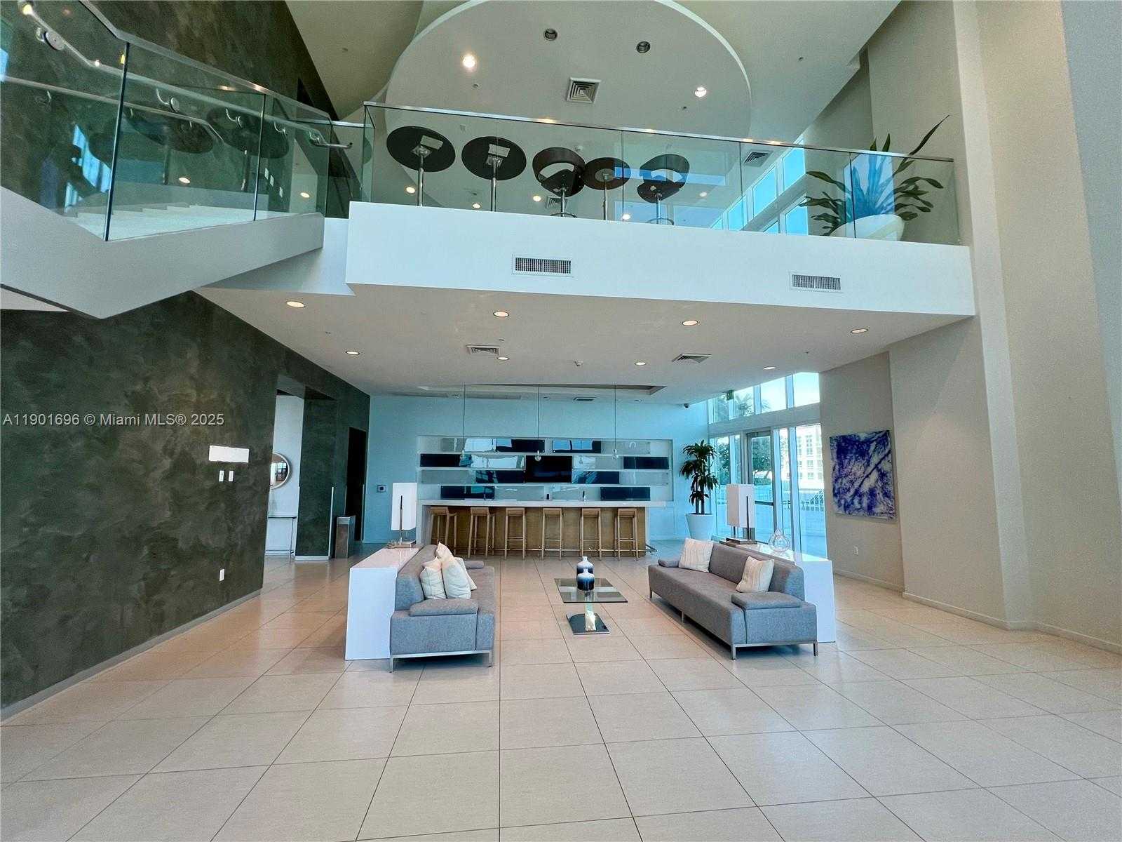 Small Image of 1900 NORTH BAYSHORE DR #2909, Miami Number 23