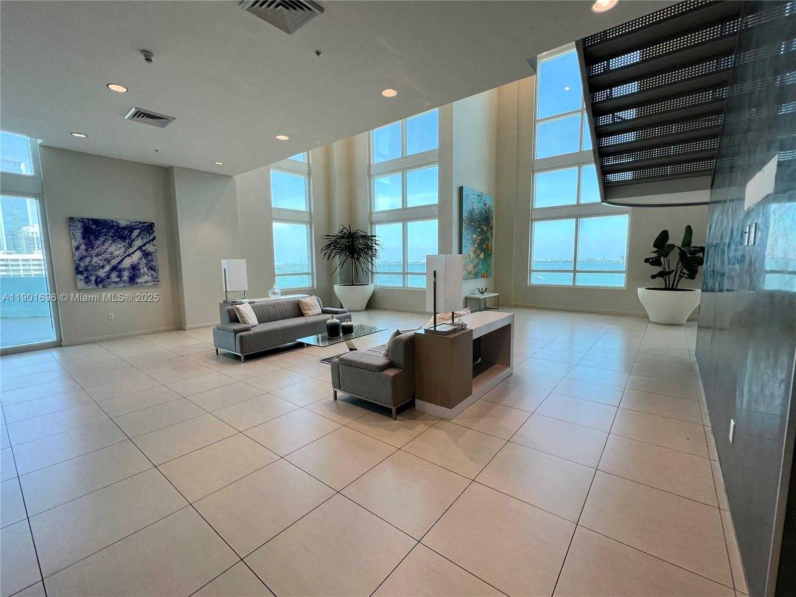 Small Image of 1900 NORTH BAYSHORE DR #2909, Miami Number 24