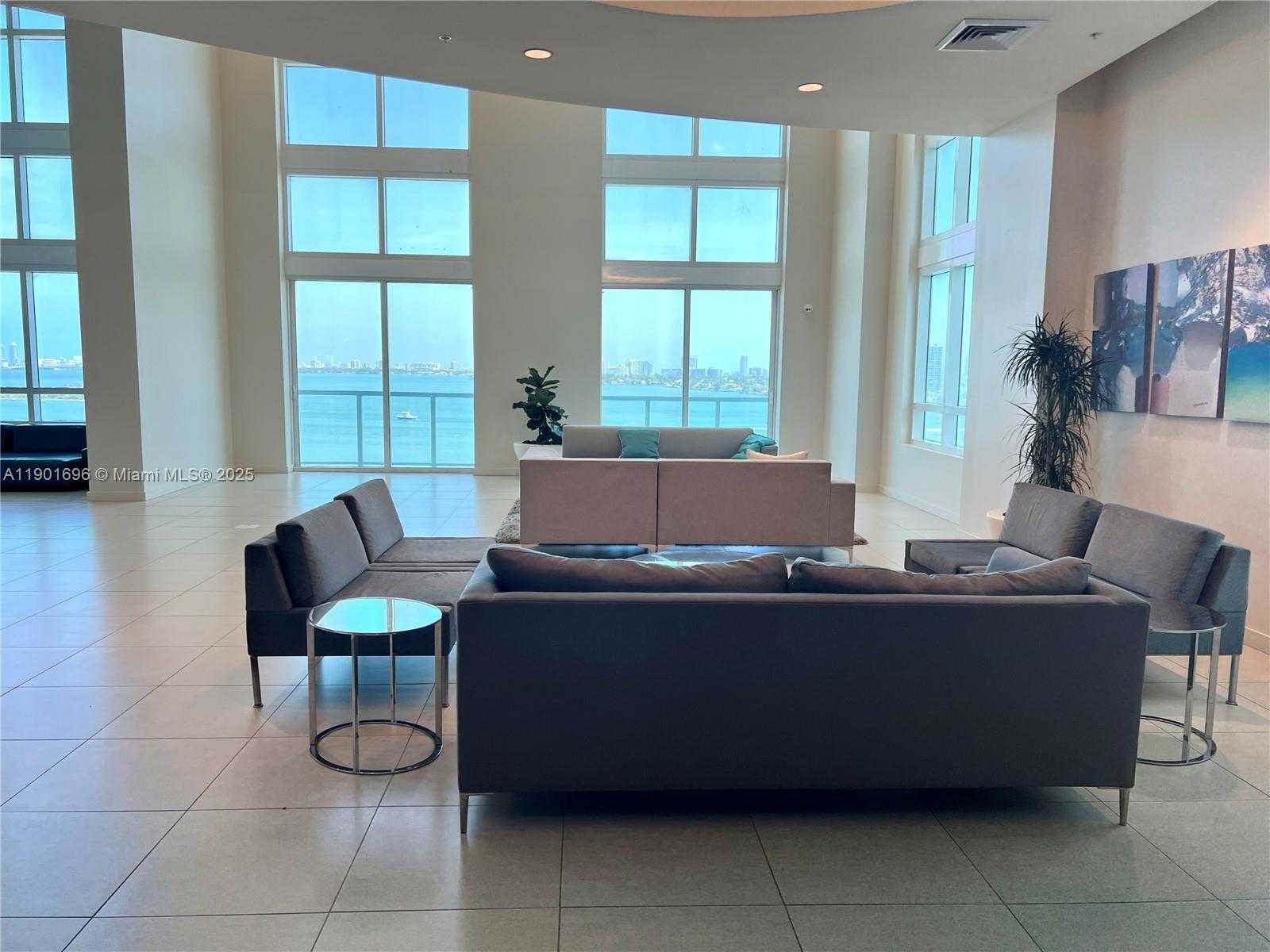 Small Image of 1900 NORTH BAYSHORE DR #2909, Miami Number 26
