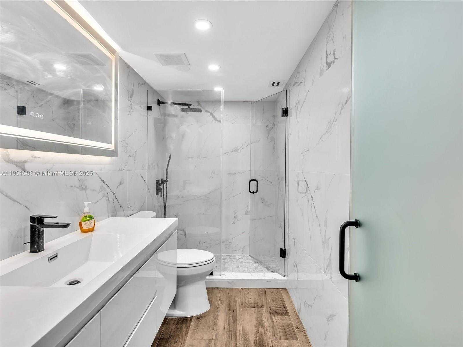 Small Image of 10000 WEST BAY HARBOR DR #201, Bay Harbor Islands Number 19