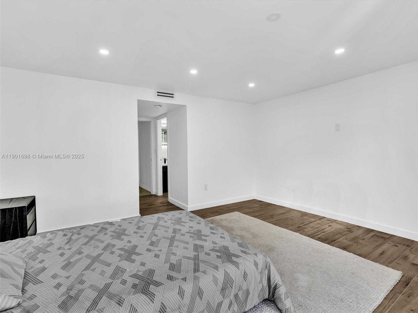 Small Image of 10000 WEST BAY HARBOR DR #201, Bay Harbor Islands Number 28