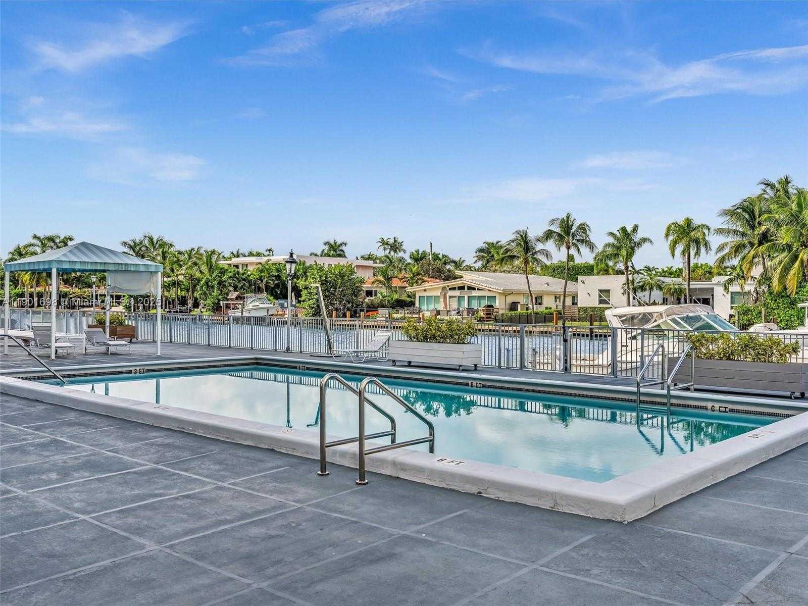 Small Image of 10000 WEST BAY HARBOR DR #201, Bay Harbor Islands Number 34