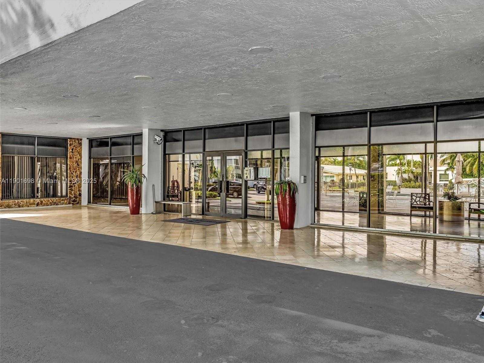 Small Image of 10000 WEST BAY HARBOR DR #201, Bay Harbor Islands Number 39