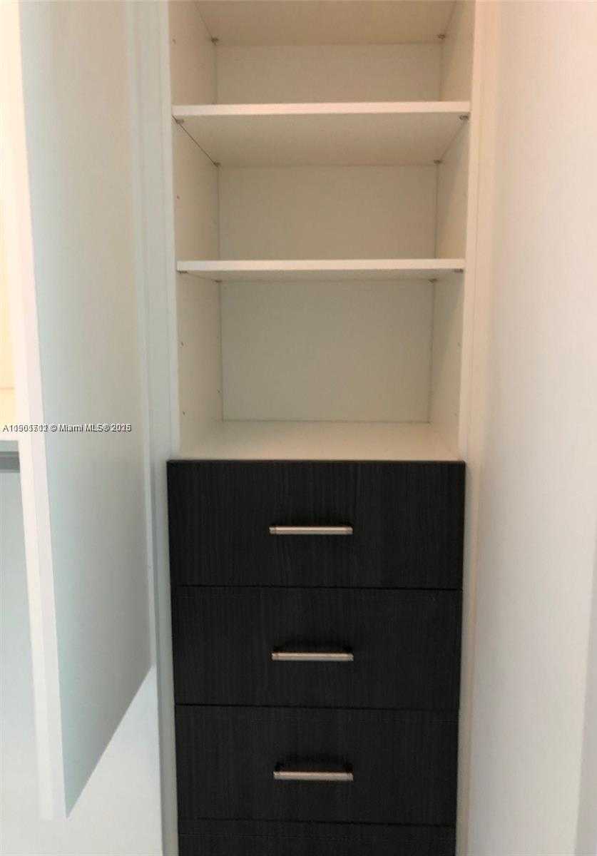 Small Image of 650 NORTH EAST 32 ST #3605, Miami Number 12