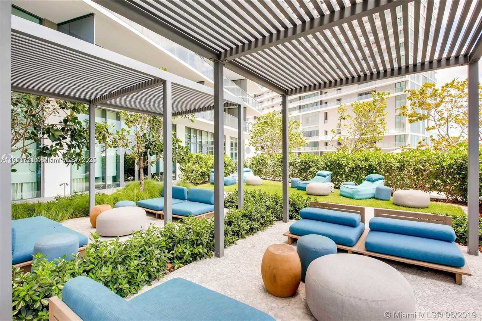 Small Image of 650 NORTH EAST 32 ST #3605, Miami Number 22