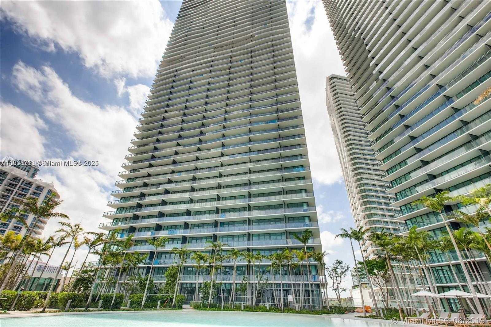 Small Image of 650 NORTH EAST 32 ST #3605, Miami Number 29