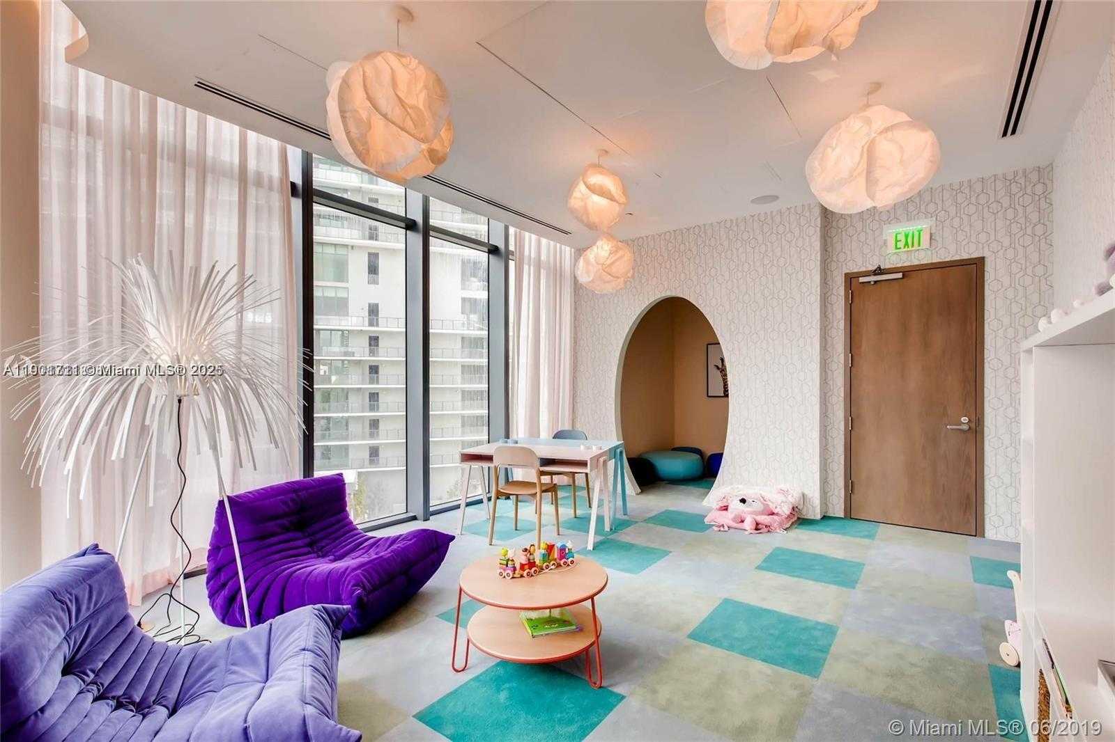 Small Image of 650 NORTH EAST 32 ST #3605, Miami Number 32