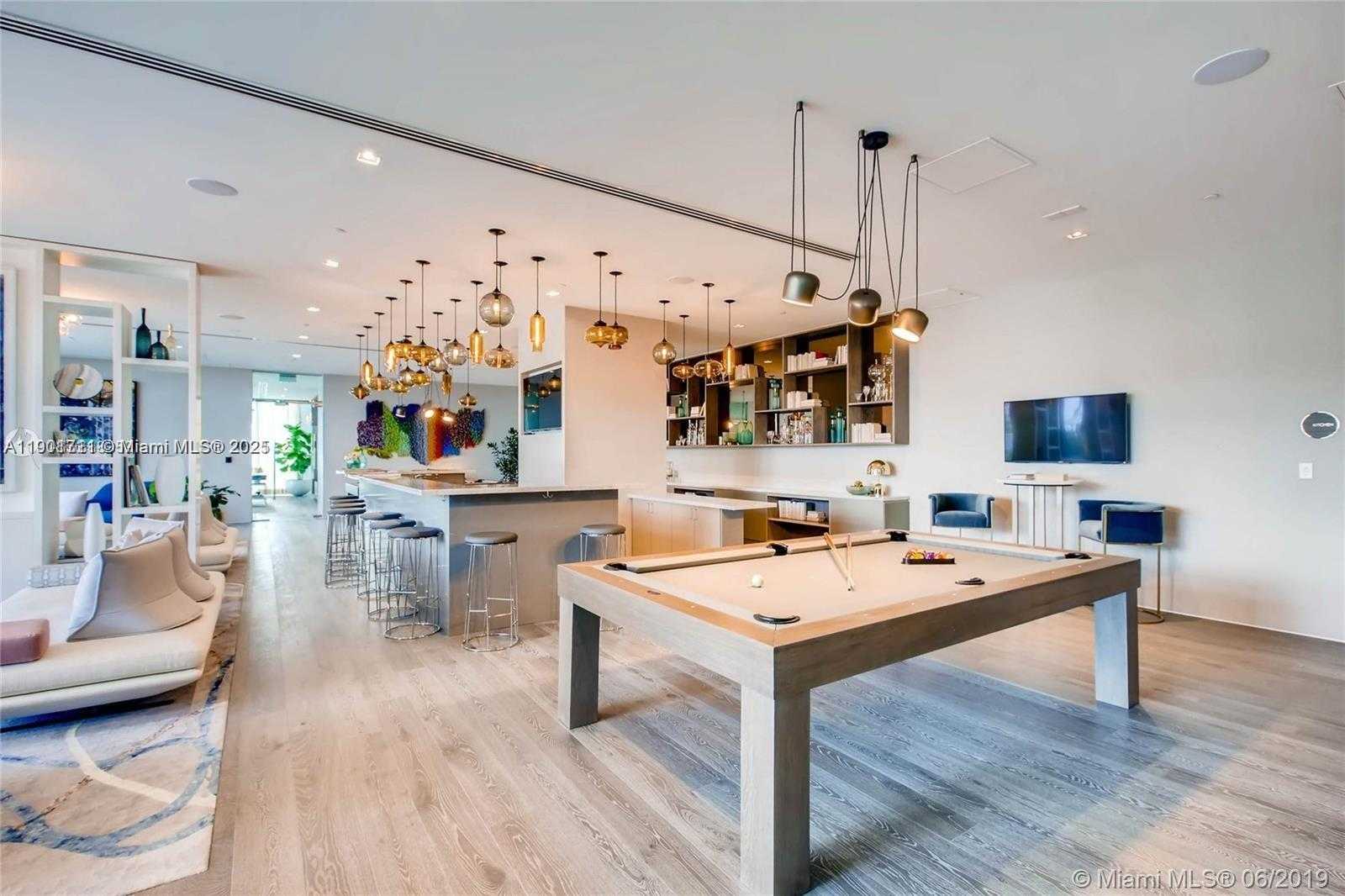 Small Image of 650 NORTH EAST 32 ST #3605, Miami Number 35