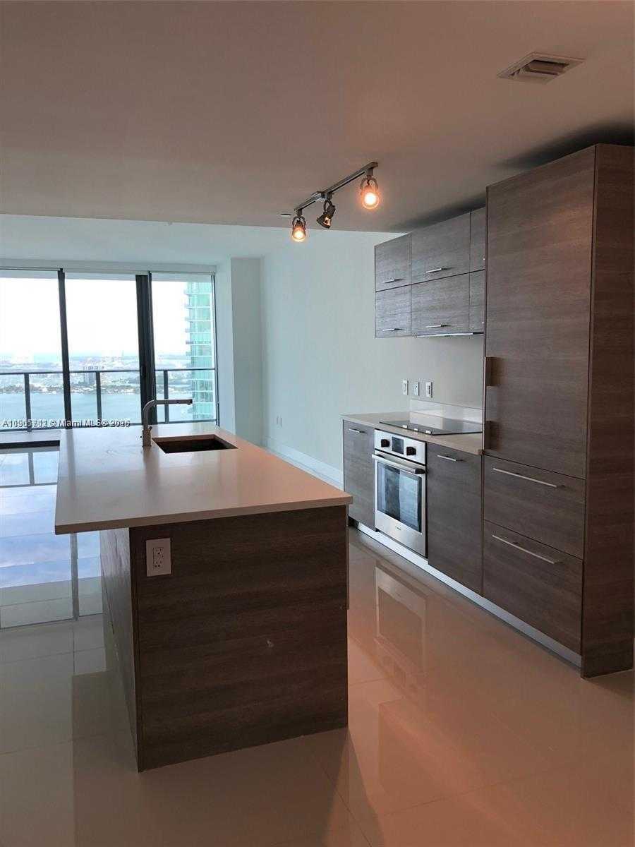 Small Image of 650 NORTH EAST 32 ST #3605, Miami Number 4