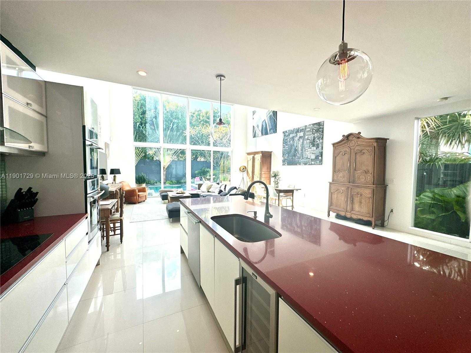 Small Image of 1668 SOUTH WEST 29TH AVE #1668, Miami Number 10