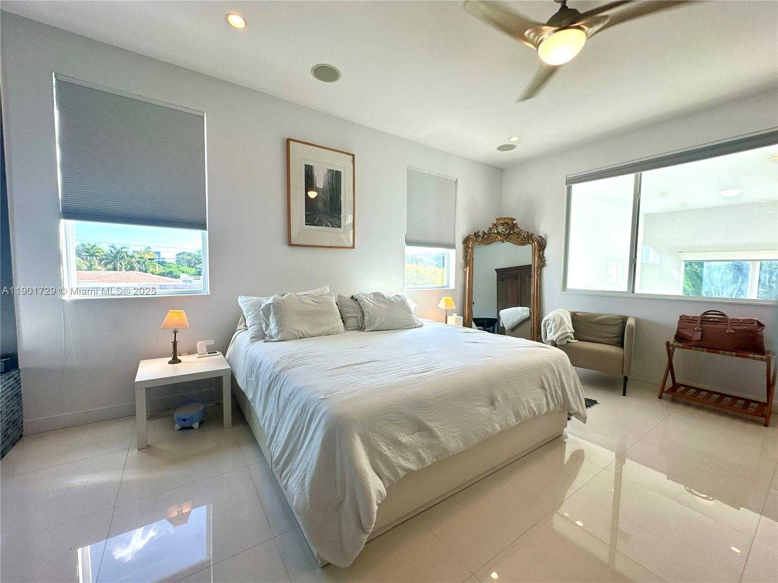 Small Image of 1668 SOUTH WEST 29TH AVE #1668, Miami Number 23