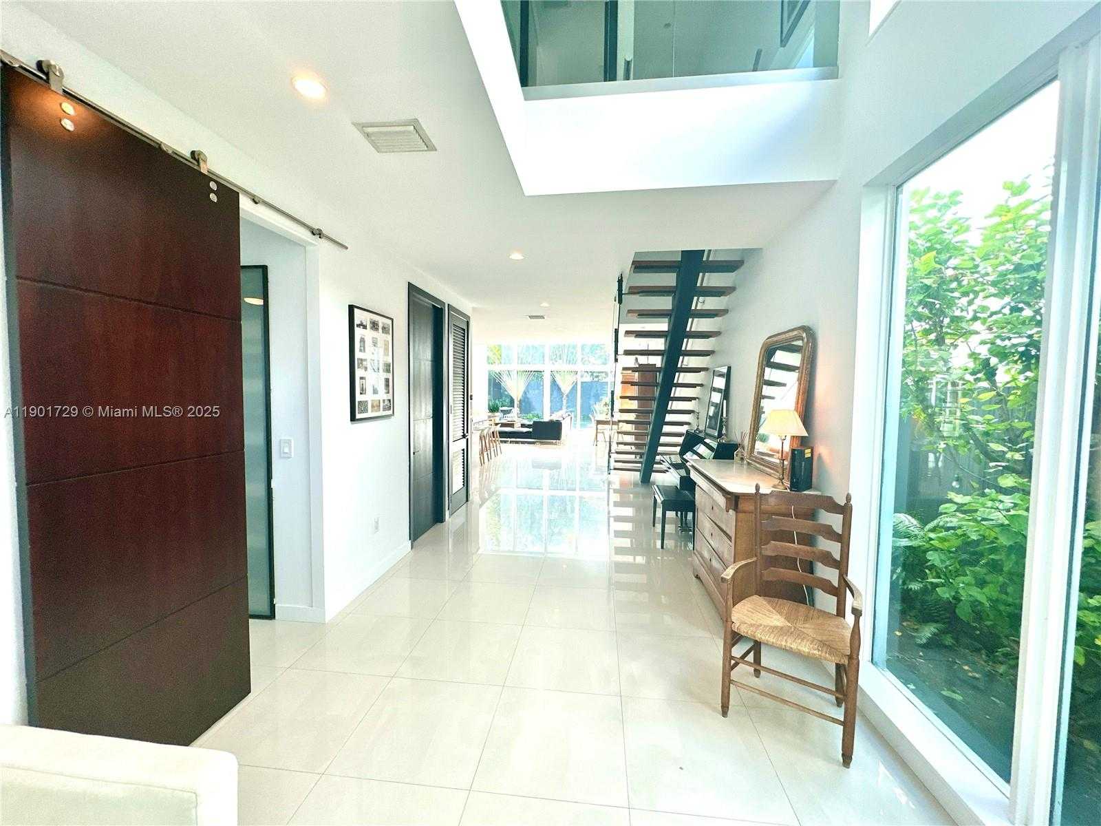 Small Image of 1668 SOUTH WEST 29TH AVE #1668, Miami Number 3