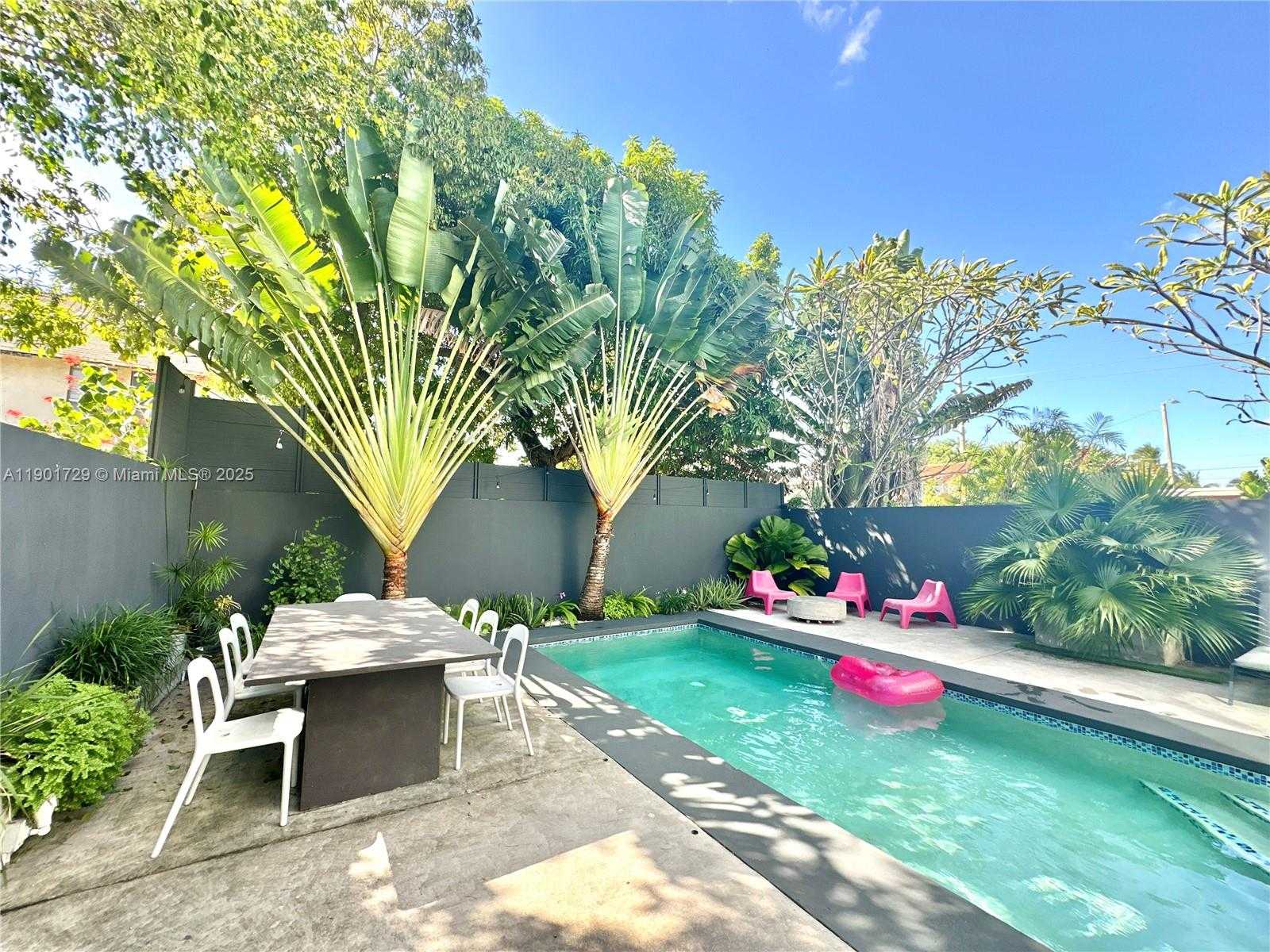 Small Image of 1668 SOUTH WEST 29TH AVE #1668, Miami Number 32