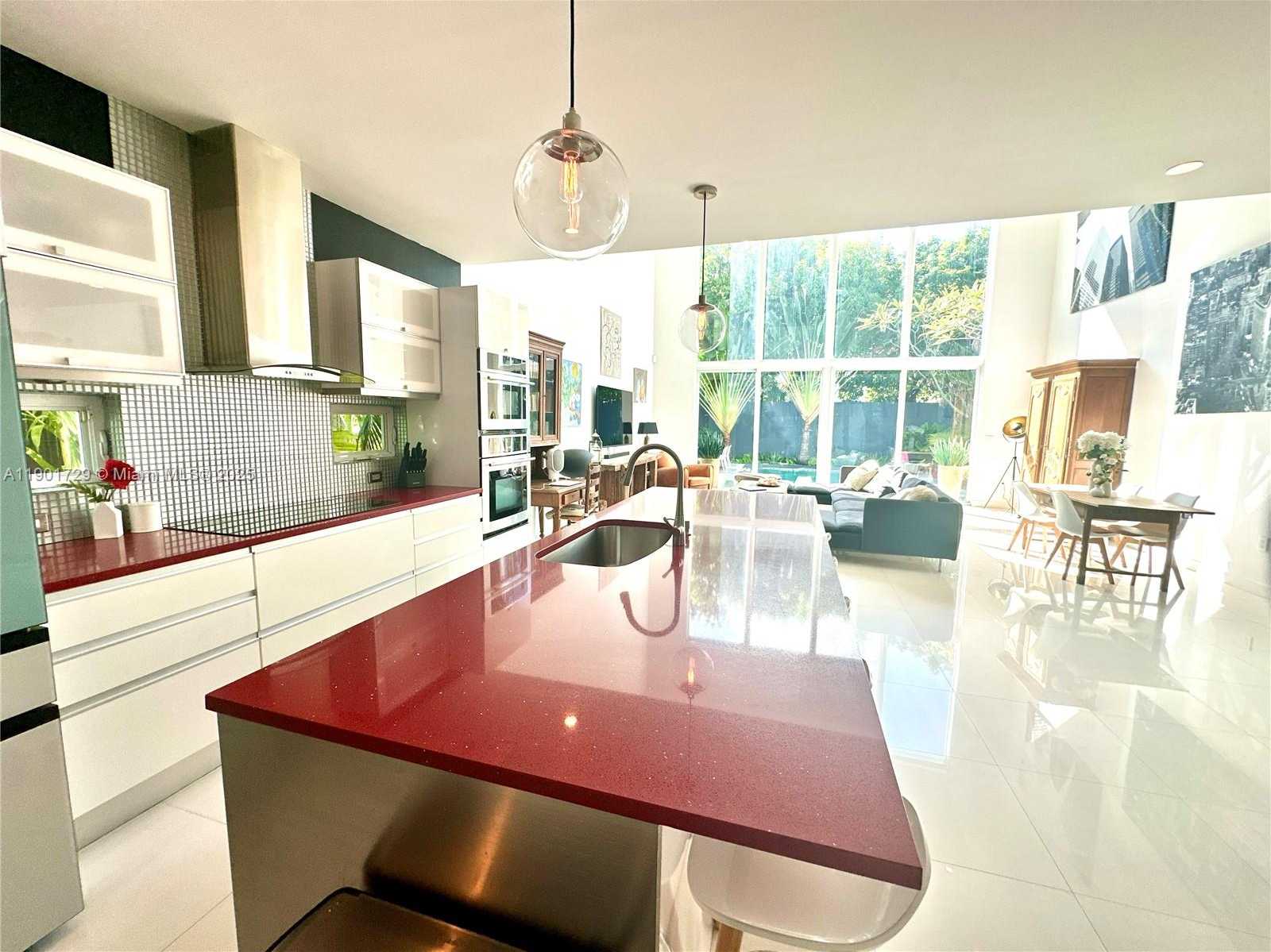 Small Image of 1668 SOUTH WEST 29TH AVE #1668, Miami Number 6