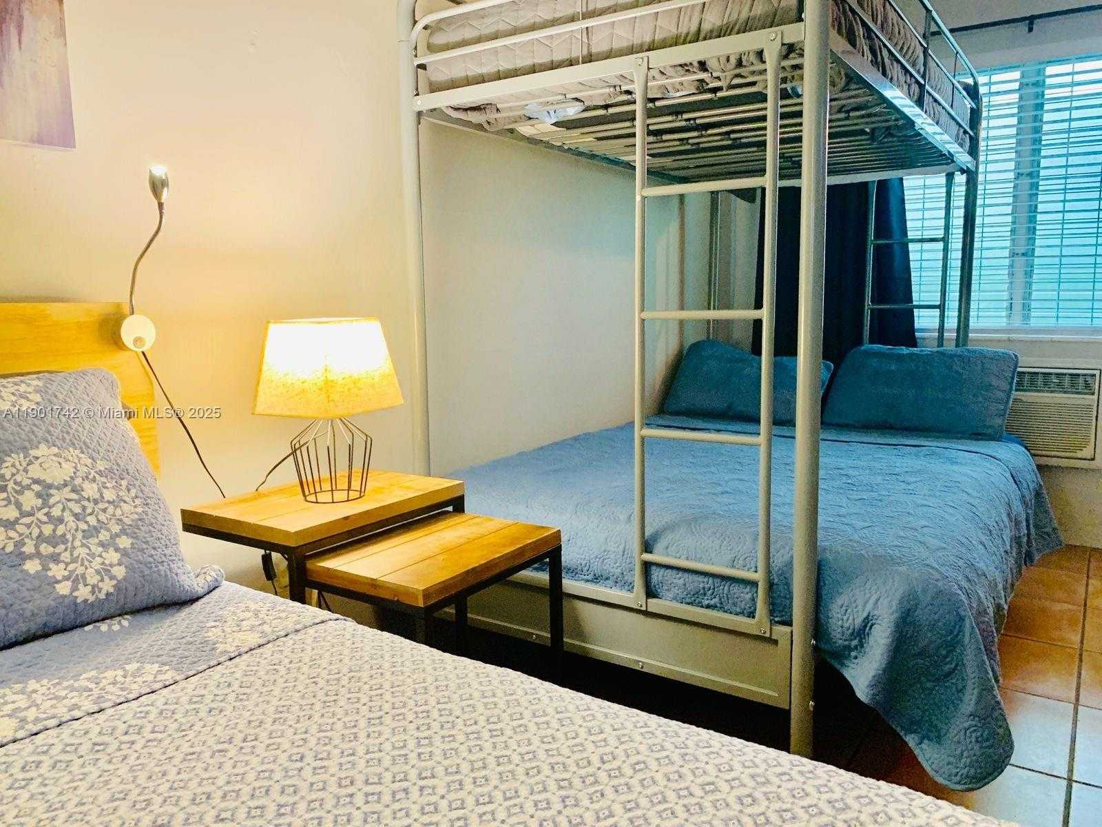 Small Image of 825 EUCLID AVE #3, Miami Beach Number 5