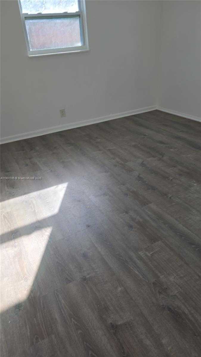 Small Image of 5167 PAT PL, West Palm Beach Number 7