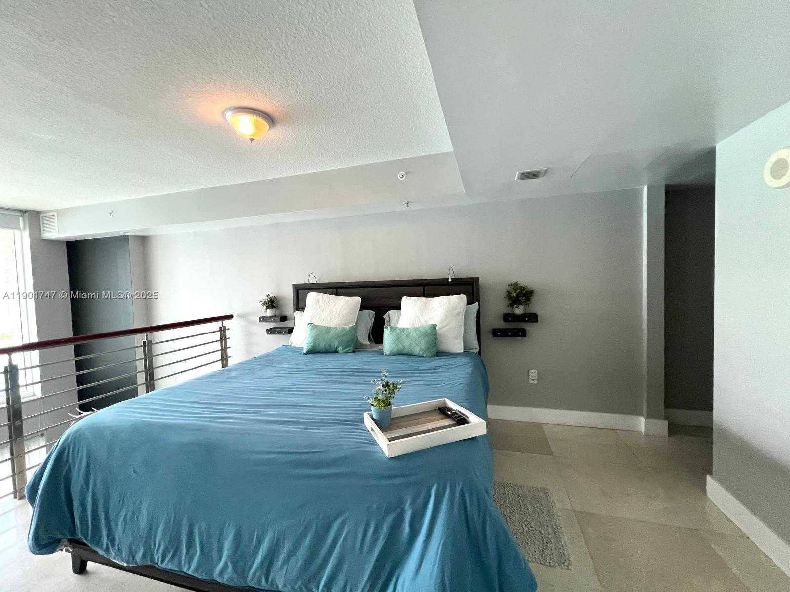 Small Image of 41 SOUTH EAST 5TH ST #705, Miami Number 11