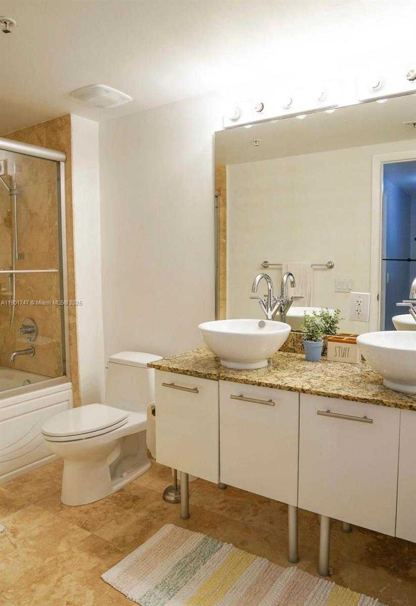 Small Image of 41 SOUTH EAST 5TH ST #705, Miami Number 18