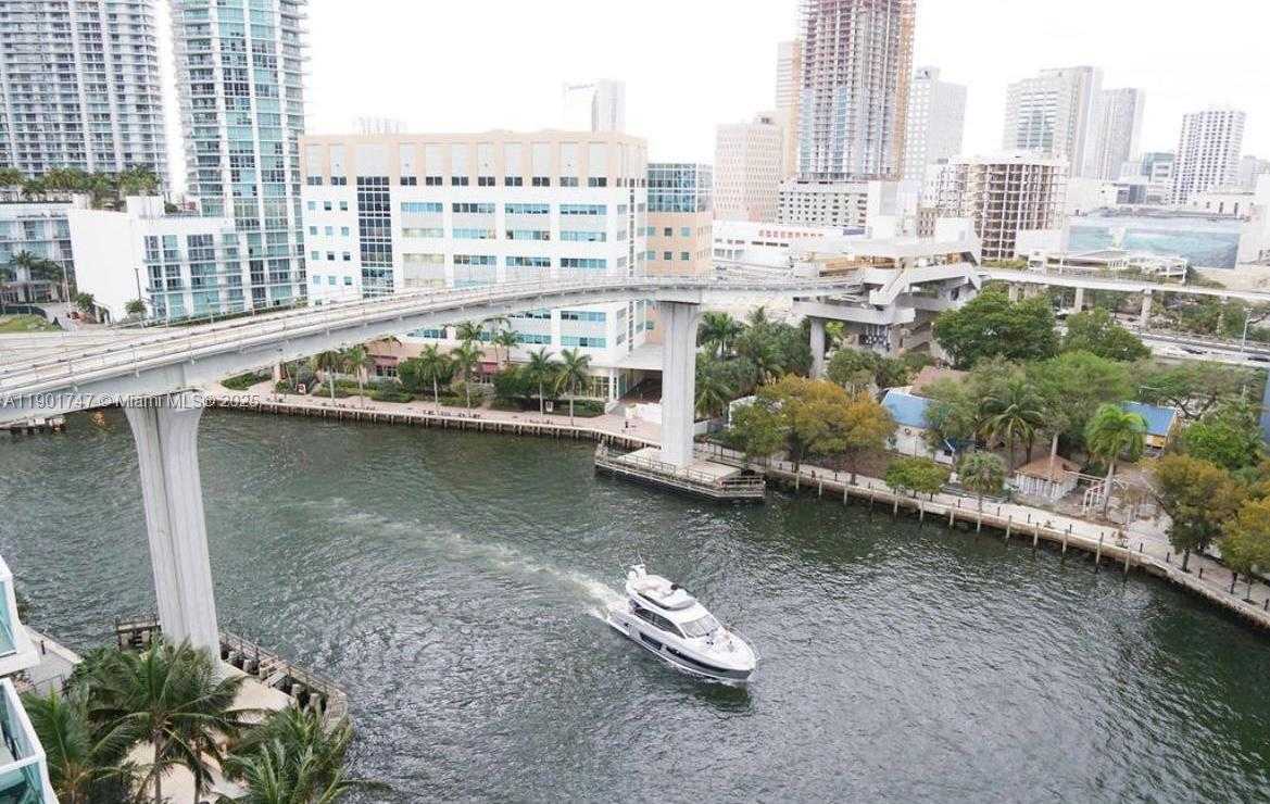 Small Image of 41 SOUTH EAST 5TH ST #705, Miami Number 19