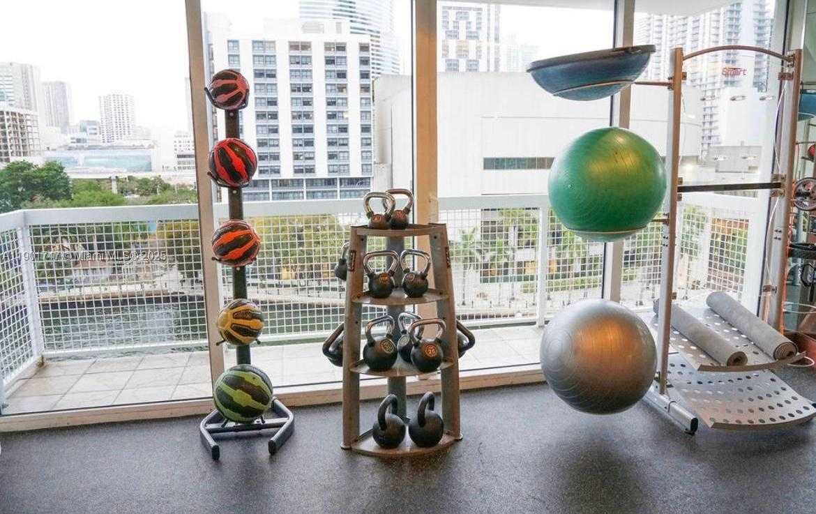 Small Image of 41 SOUTH EAST 5TH ST #705, Miami Number 29